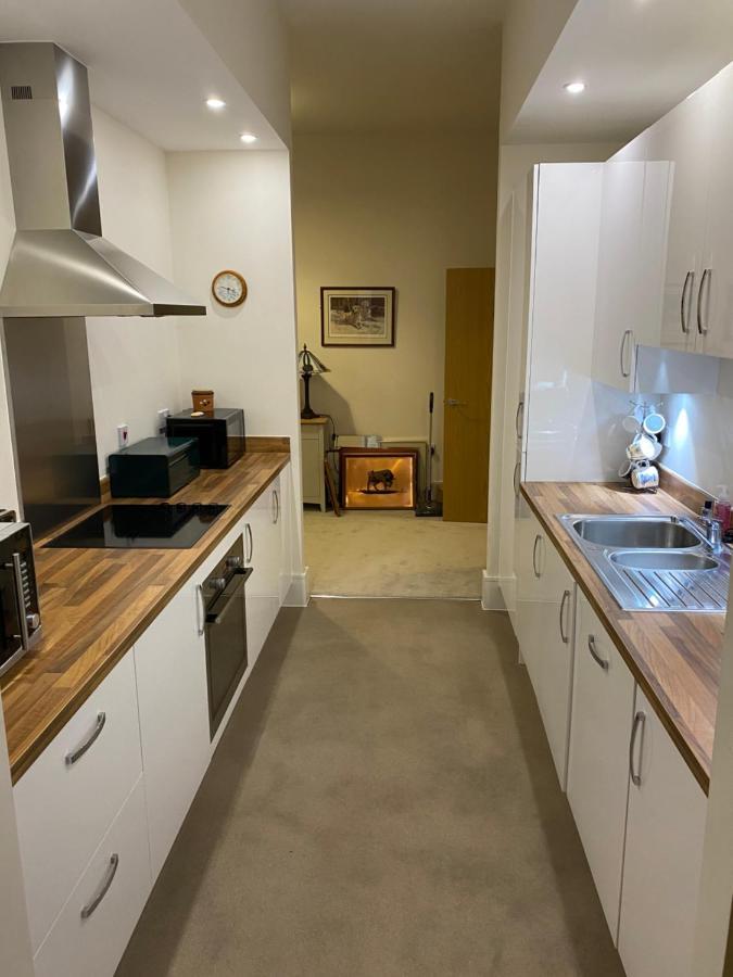 Chichester Luxury One Bed Apartment Ngoại thất bức ảnh